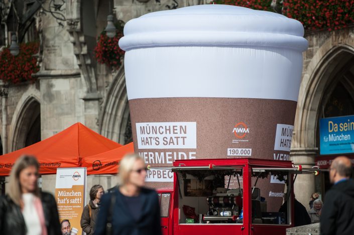 Reportage vom AWM auf dem Marienplatz in München